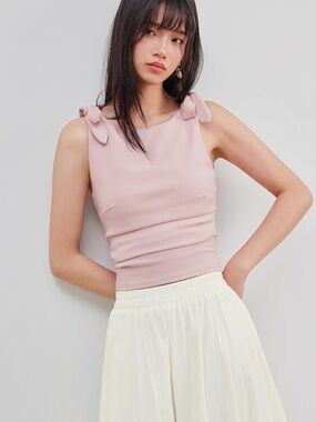 CIDER Crop Tank Tops for Women Bowknot Ruched Solid Scoop Neck Sleeveless Fitted